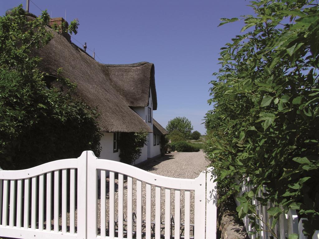 Foehrienhaus Villa Midlum  Oda fotoğraf